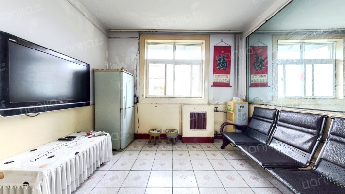 西顺河街地税局家属院二手房实景图