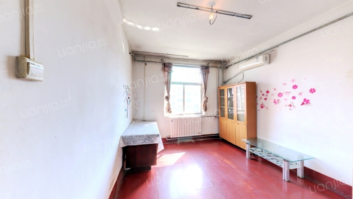 县前街9号二手房实景图