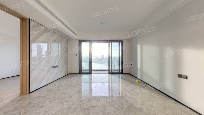 旭辉曜玥湾二手房实景图