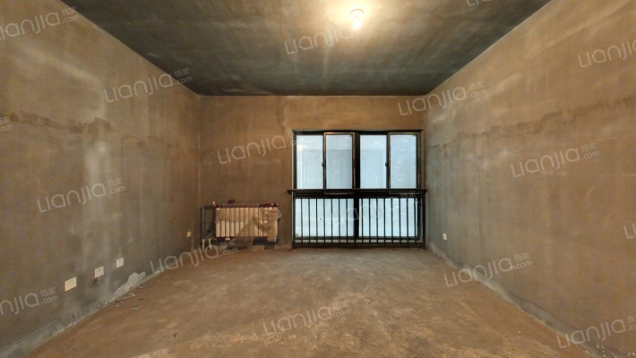 兰蒂斯城1期二手房实景图