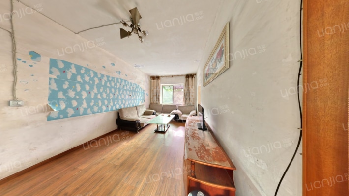 普达小区二手房实景图