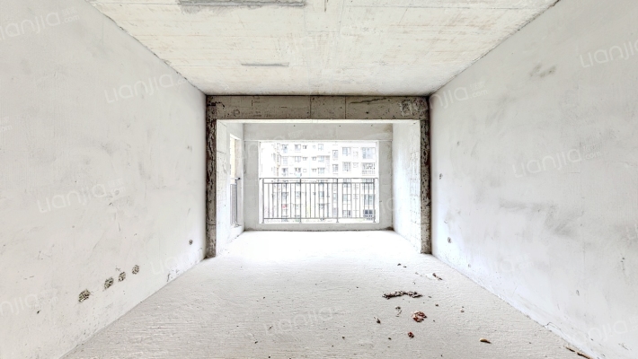 卓越君城二手房实景图