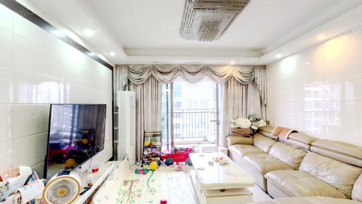 富逸骏园二手房实景图