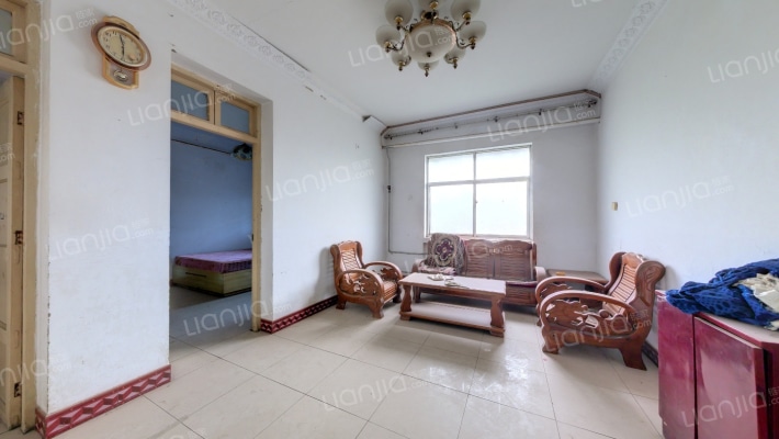 三六零七生活小区二手房实景图