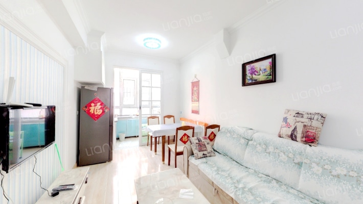 龙畔金泉五期K2区二手房实景图