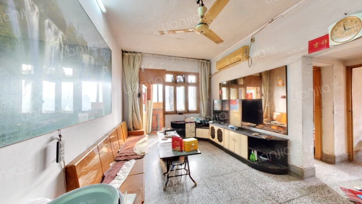 勤居村二手房实景图