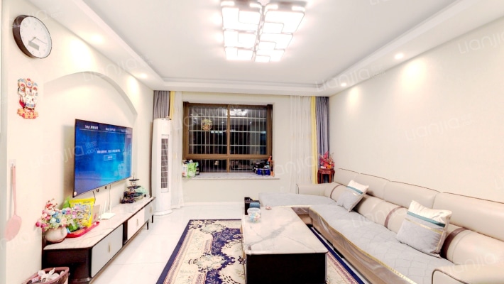 德意义和苑二手房实景图