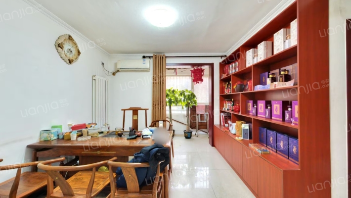 佟馨家园A区二手房实景图