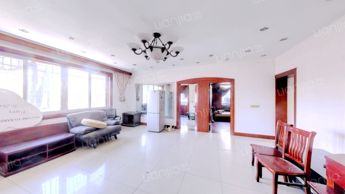 吕浦花苑二手房实景图