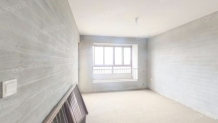 彩虹公馆二手房实景图