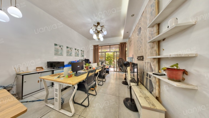 州际新天小区二手房实景图