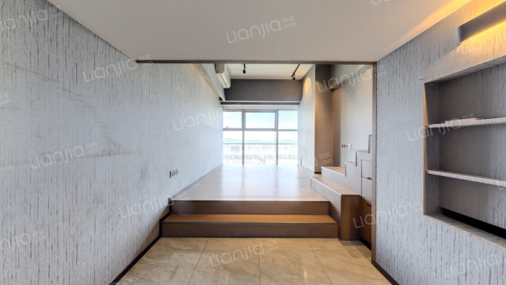 保利金融大都汇二手房实景图