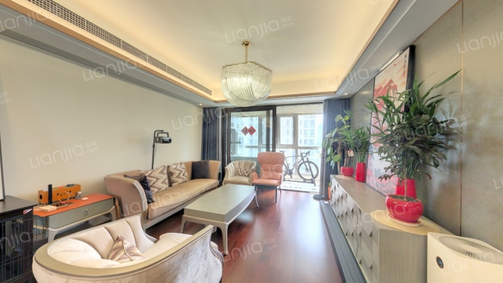 万科大都会D区二手房实景图