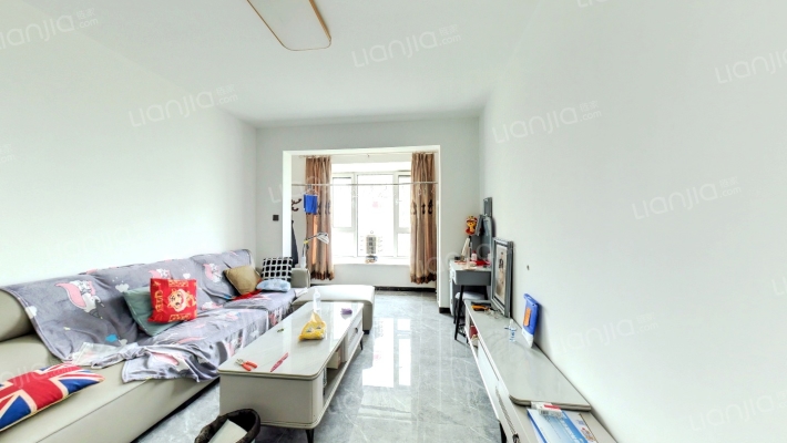 国兴团泊湖墅二手房实景图