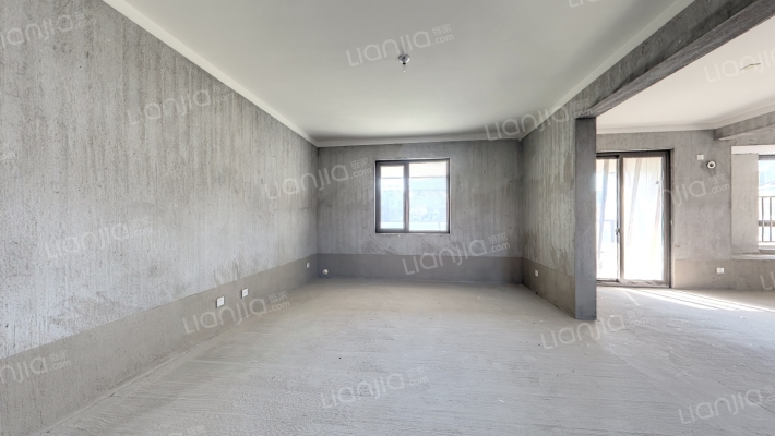 盛大名门苑二手房实景图