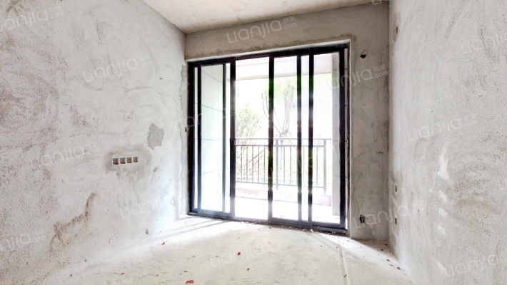 鱼先生的社区二手房实景图