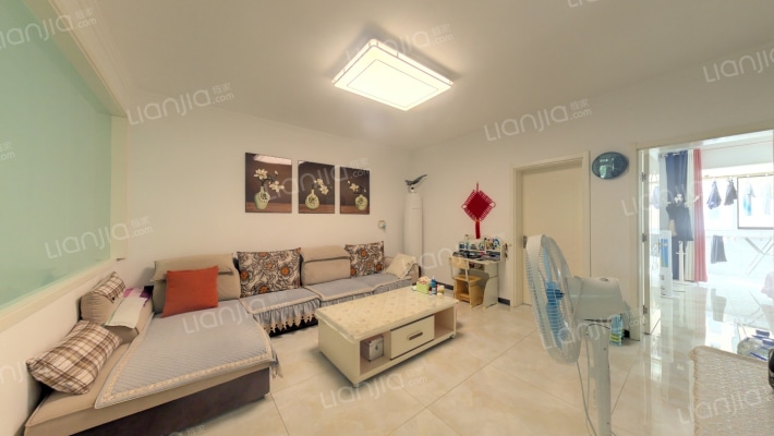 展览路3号院二手房实景图