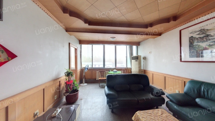 保险公司住宅楼二手房实景图