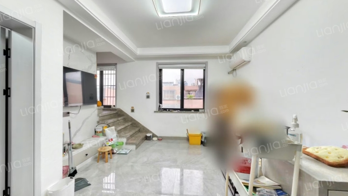 凤江路二手房实景图