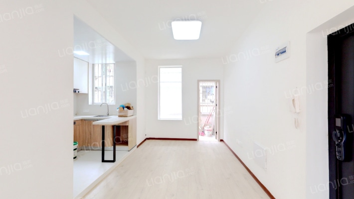 荣校大院二手房实景图