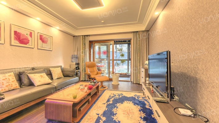 万科翡翠天誉二手房实景图