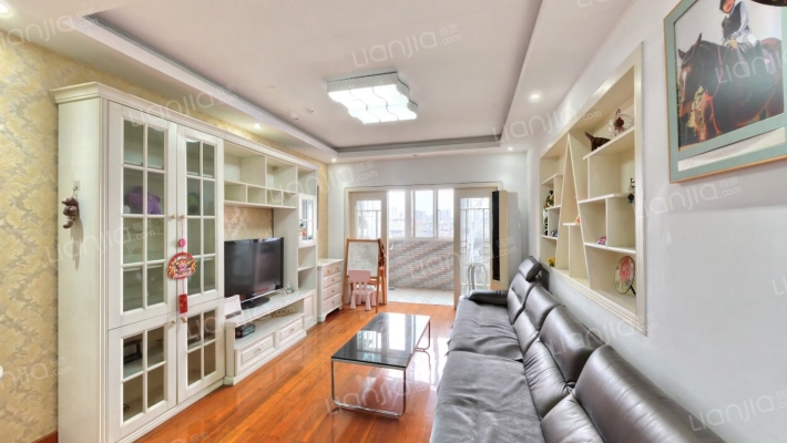 中前公寓二手房实景图