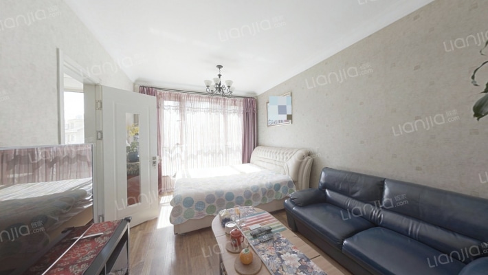 自由向二手房实景图