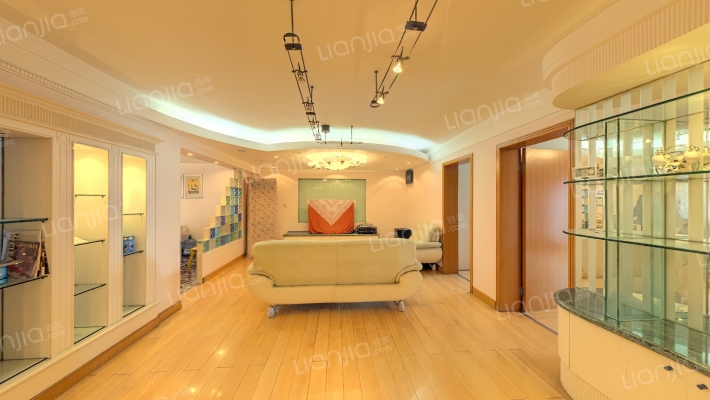 嘉泰公寓二手房实景图