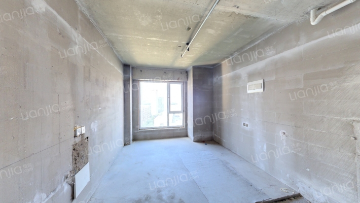 万科翡翠滨江二手房实景图