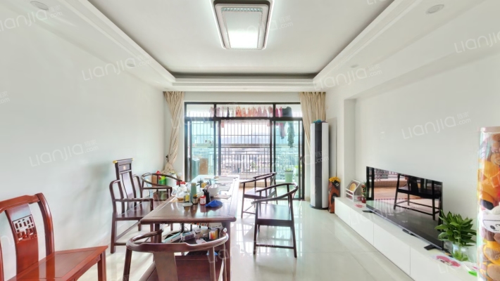 山场二手房实景图