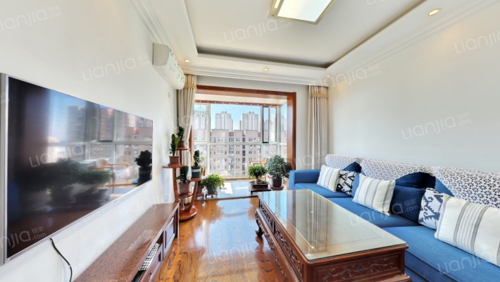 德泰岭秀逸城二手房实景图