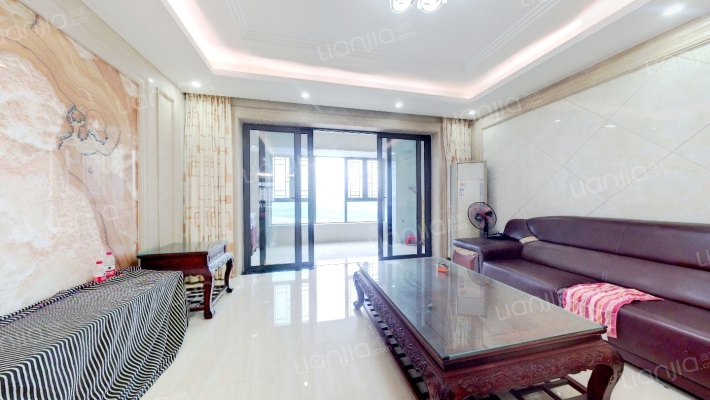 保利东湾东嘉花园二手房实景图