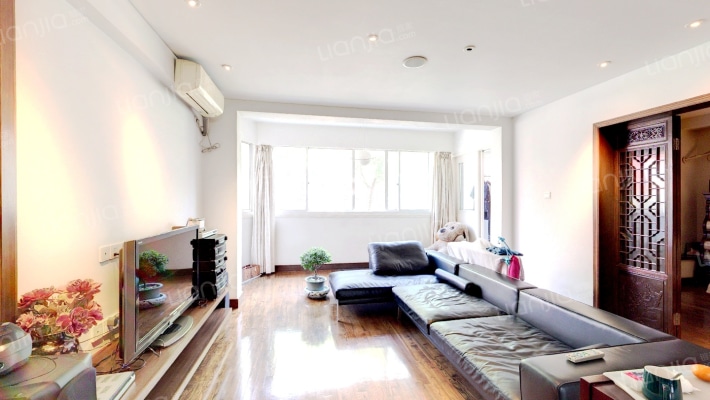 启秀花园二手房实景图