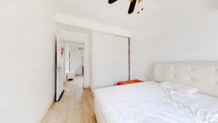 石化六村二手房实景图