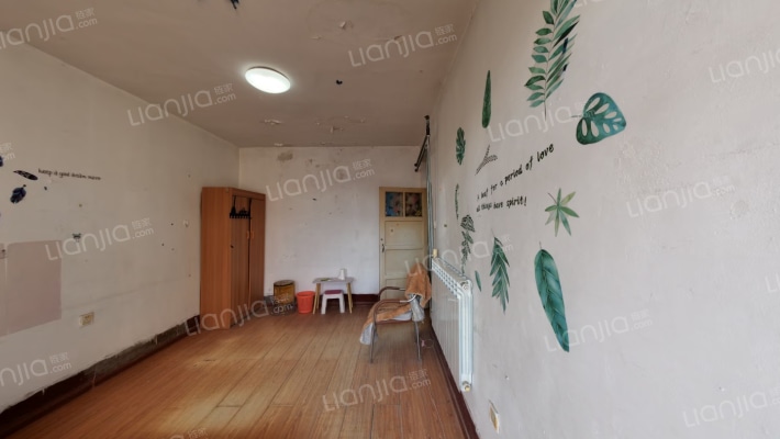 闫铁宿舍二手房实景图