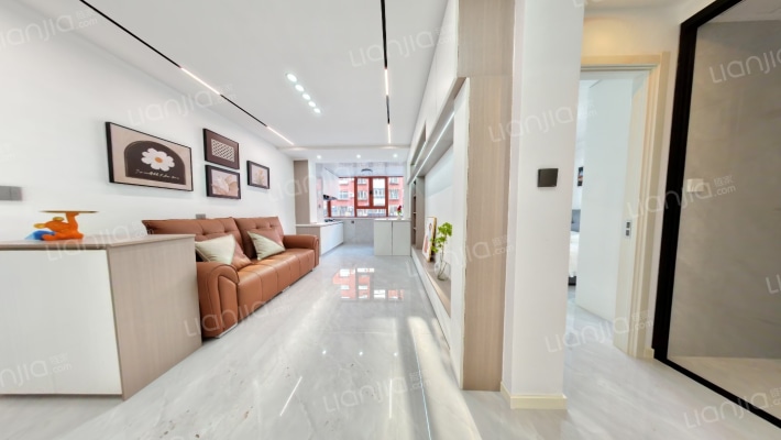 艳阳小区二手房实景图