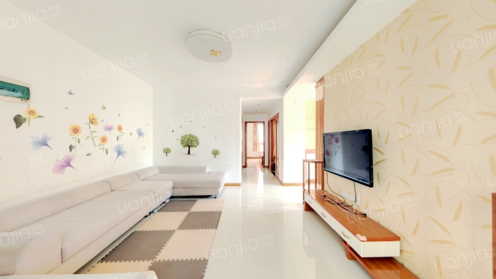 滨江苑A区二手房实景图