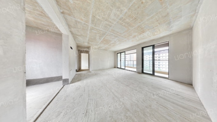 深高速·茵特拉根小镇二手房实景图