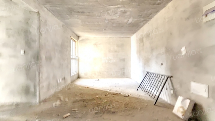 卢浮公馆二手房实景图