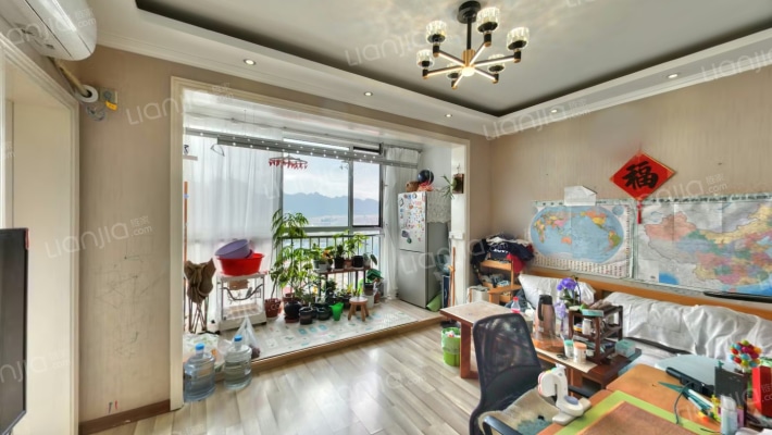 山海家园二手房实景图