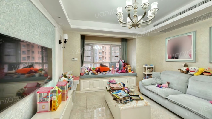 荣盛花语馨苑二手房实景图