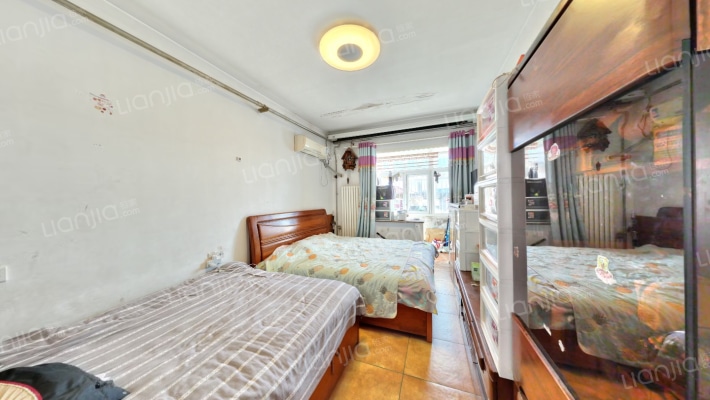 三角地二手房实景图