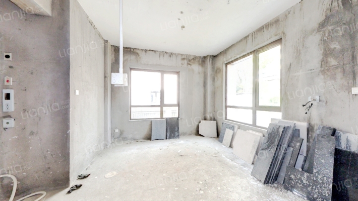 福晟中央美墅二手房实景图