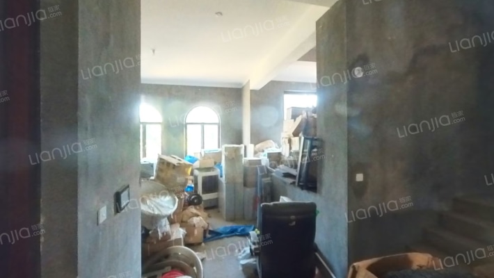 欧源原墅二手房实景图