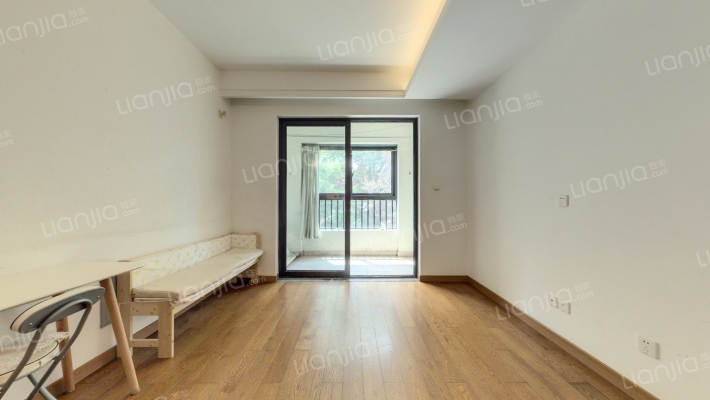 保利天琴宇舍二手房实景图