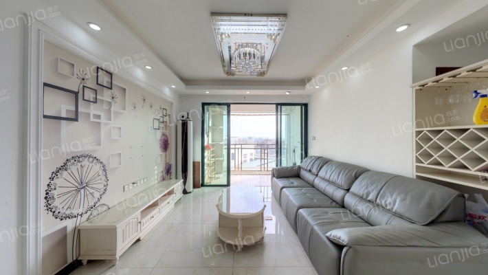 世纪绿洲二手房实景图