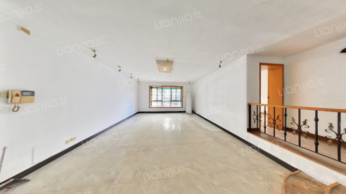 四季阳光花城二手房实景图