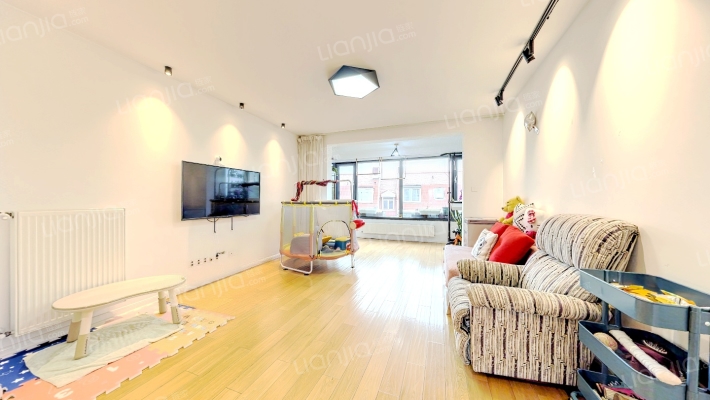 锦华花园二手房实景图