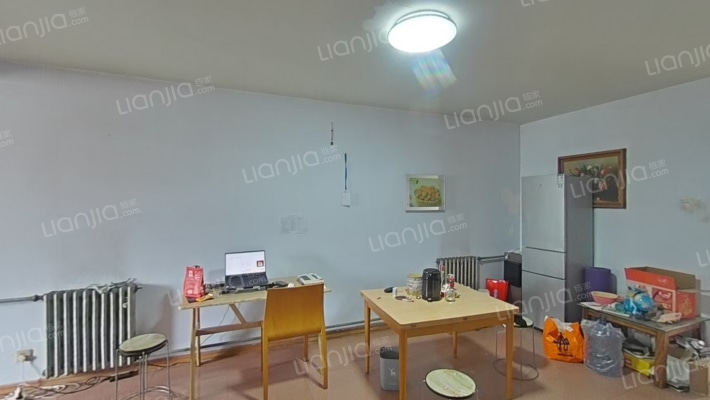 人民路153号院二手房实景图