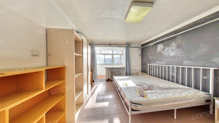 昆鹏小区二手房实景图